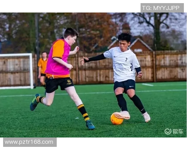 各大足球明星流利说英语的精彩瞬间与背后故事揭秘