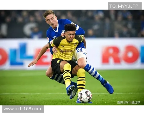 足球明星如何在比赛中保持高水平防守技巧不失球的秘诀与策略分析