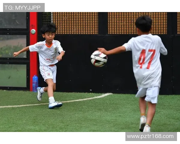 少年足球明星专访揭秘成长之路与梦想追逐的精彩瞬间